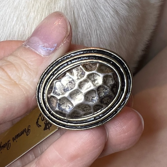 Premier Designs “Momentum” ring - Picture 5 of 5